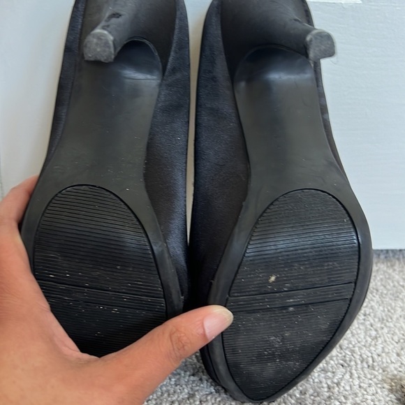 Apt 9 black heels - Picture 5 of 7